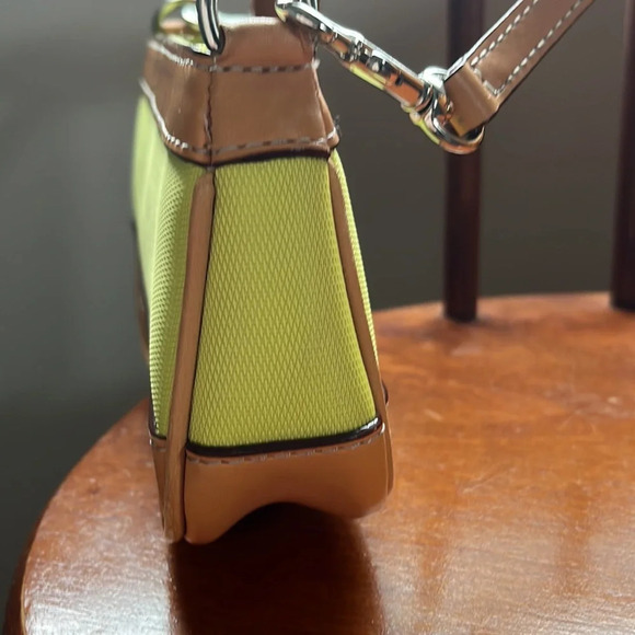 Mulholland Clutch Y2K Purse - Picture 4 of 8